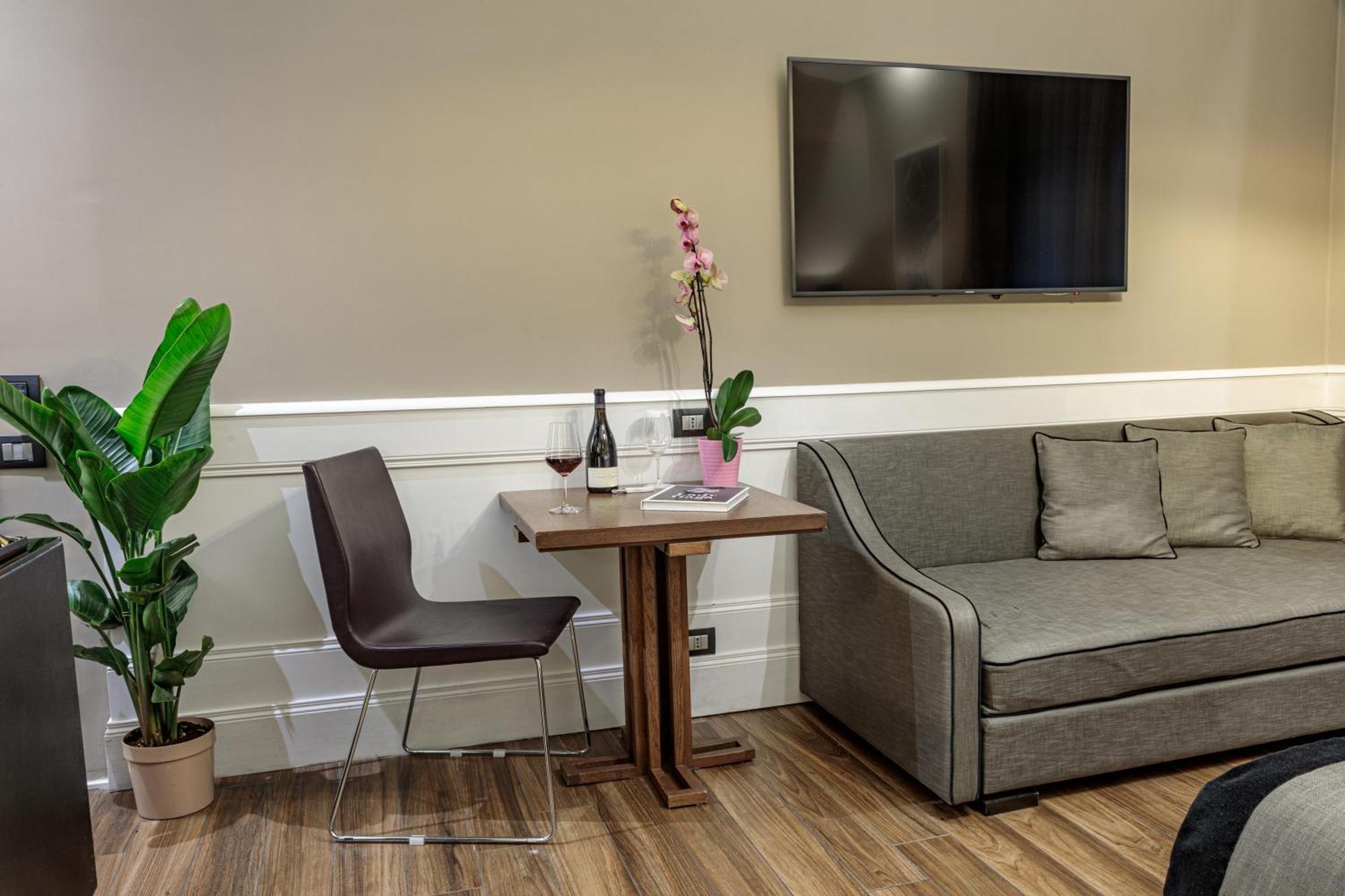 The Independent Suites Roma Ngoại thất bức ảnh